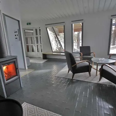 Paltto Elaemysretket Tatil Evi