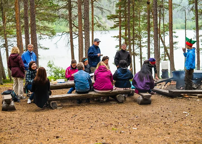 Paltto Elämysretket Loma-asunnot Lemmenjoki